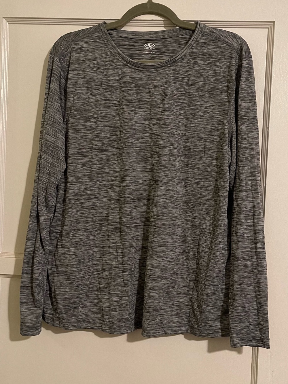 Athletic Works long Sleeve T Shirt Women’s  XL  Gray Solid  Size XLarge